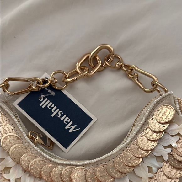 Fish Coin Purse - Picture 4 of 5